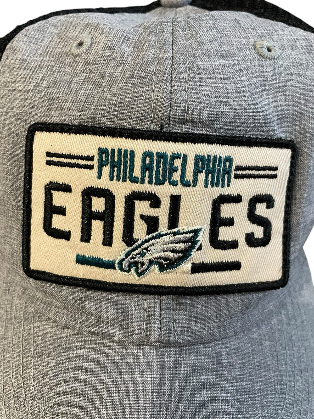 Philadelphia Eagles Patch Trucker Hat Gray Black Mesh Snapback NFL Team Apparel