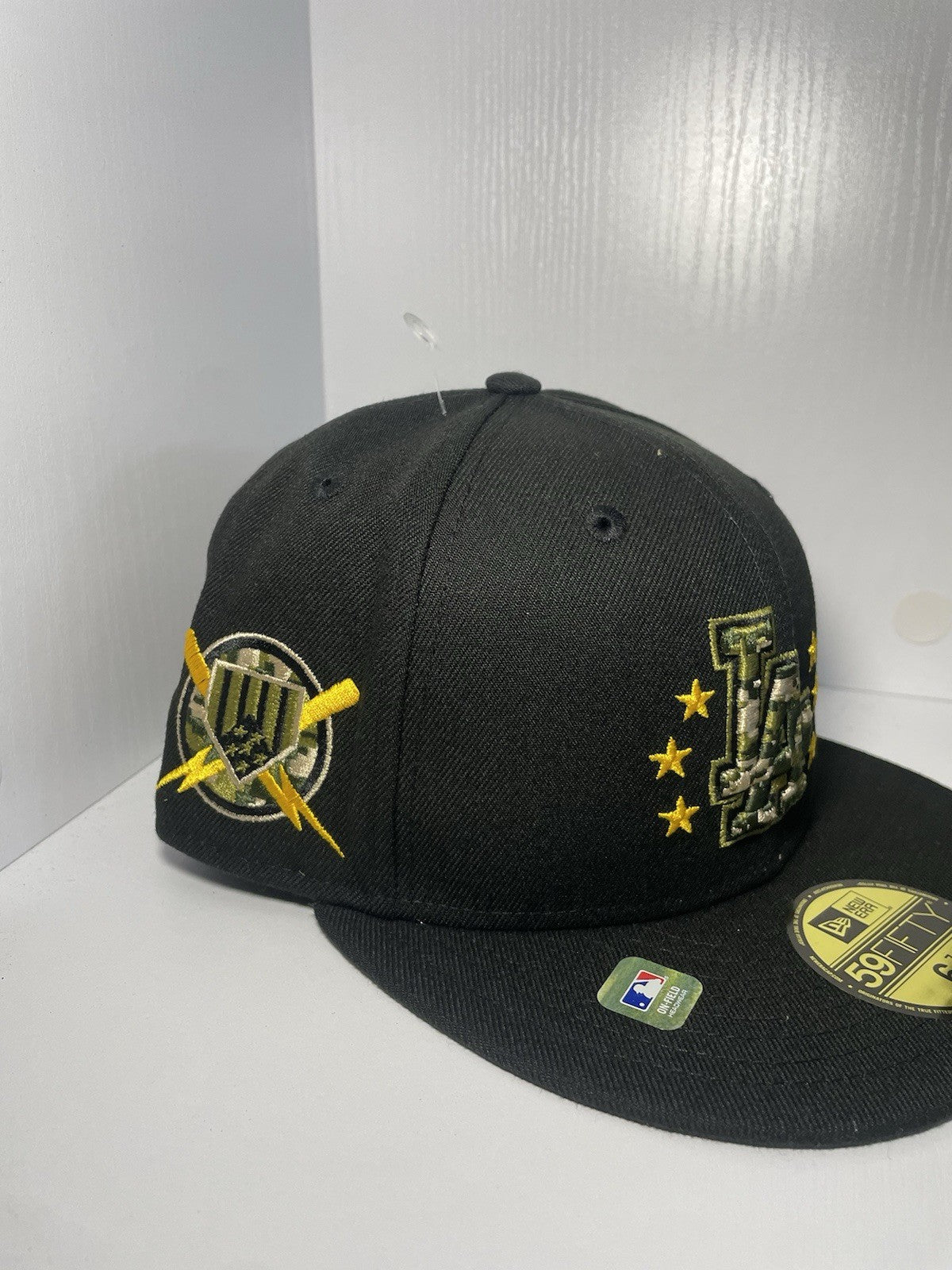 Los Angeles Dodgers Hat Cap Fitted 7 3/4 New Era 59Fifty Armed Forces Day Camo
