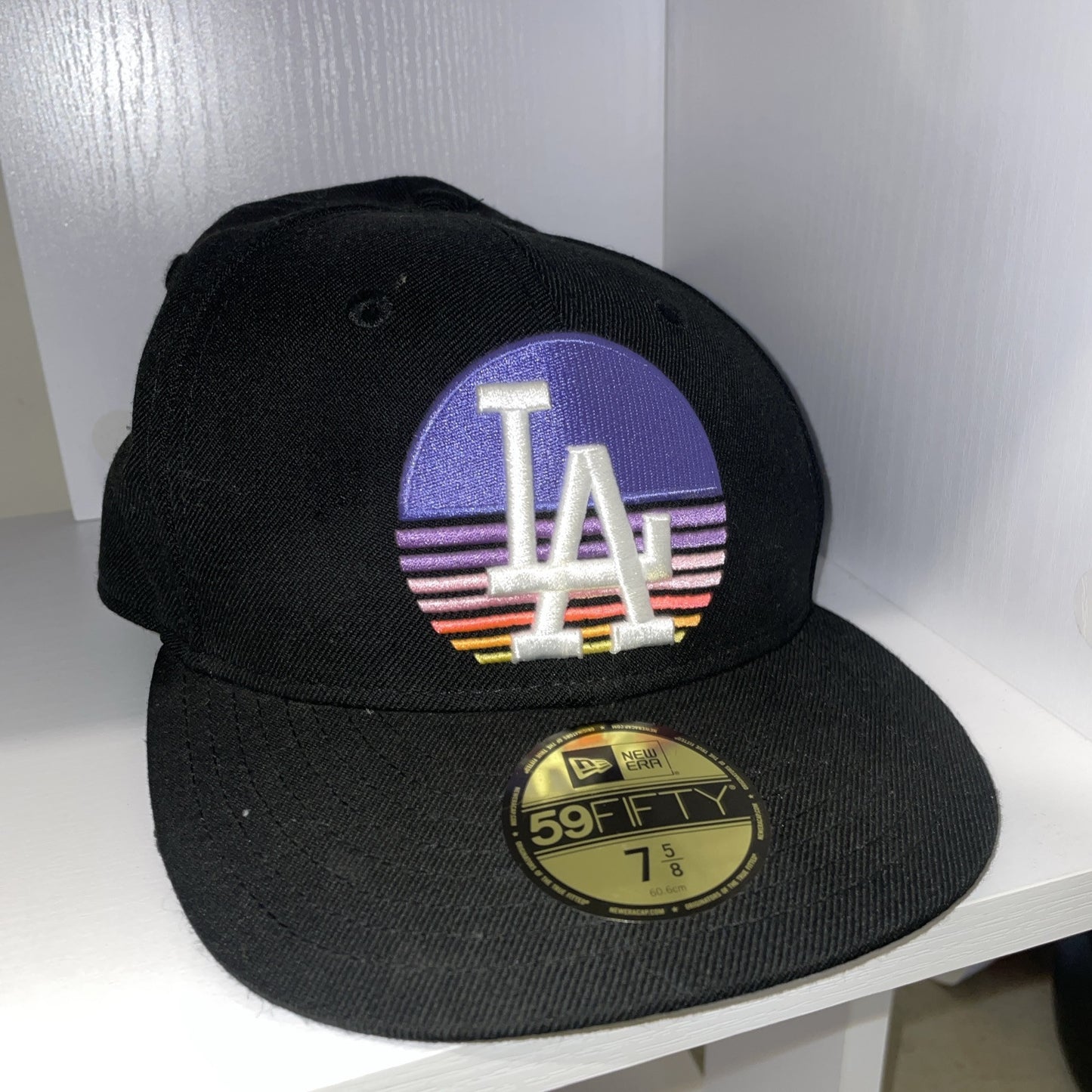 L.A DODGERS - HAT CLUB EXCLUSIVE FITTED HAT - SIZE 7 5/8 BLACK