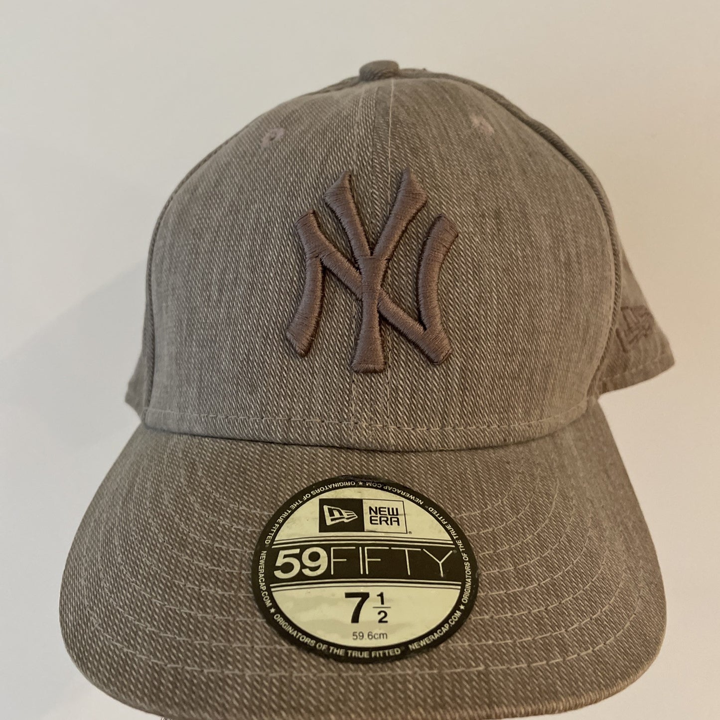 New York Yankees Mens Hat Cap New Era MLB 59Fifty Fitted Size 7 1/2 USMC KILLA B